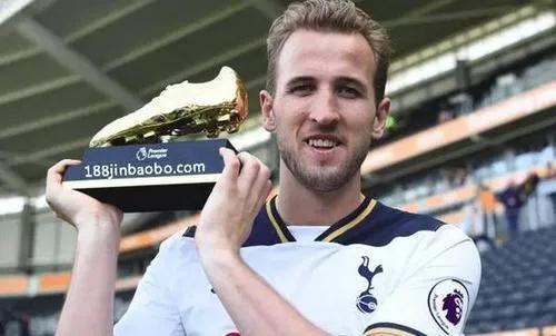 争议不断！当今足坛最佳前锋谁人是也？