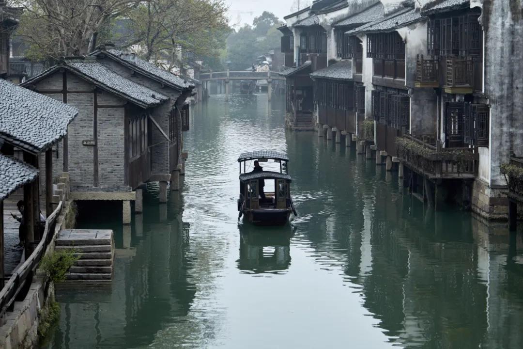 一到10月挤破头，这小镇也太好吃了吧