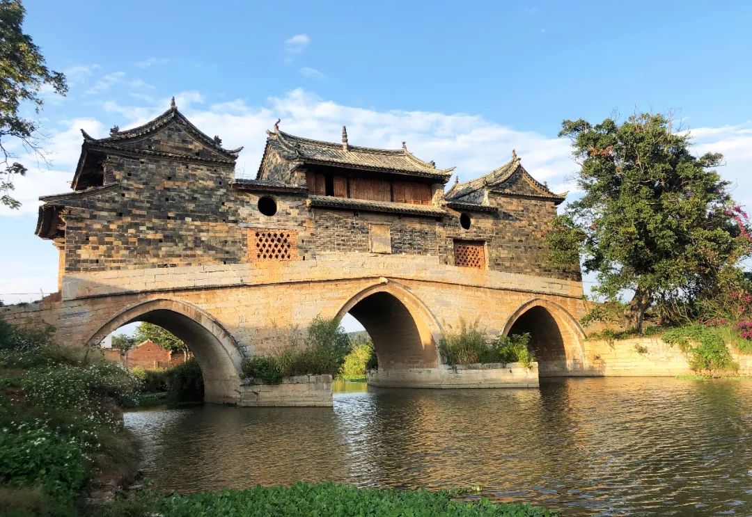 走进云南建水古城,云南旅游一看就懂
