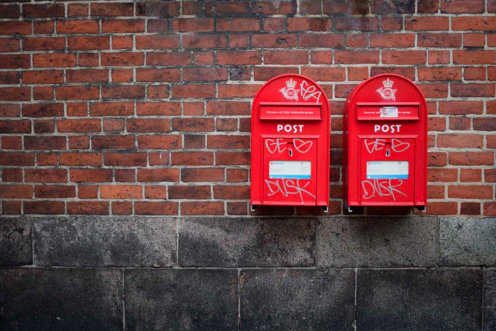 邮件平邮和快递有什么区别,post与mail是什么意思