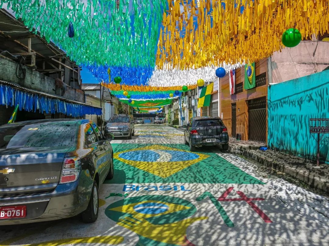 宸磋タ瓒崇悆鏃呮父,宸磋タ妗戝反娴锋哗鏀荤暐