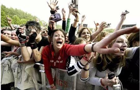 追星创业赚钱,关于追星的创业项目