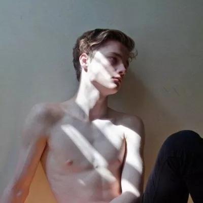 欧美头像ins高级小孩,欧美大叔成熟有魅力头像