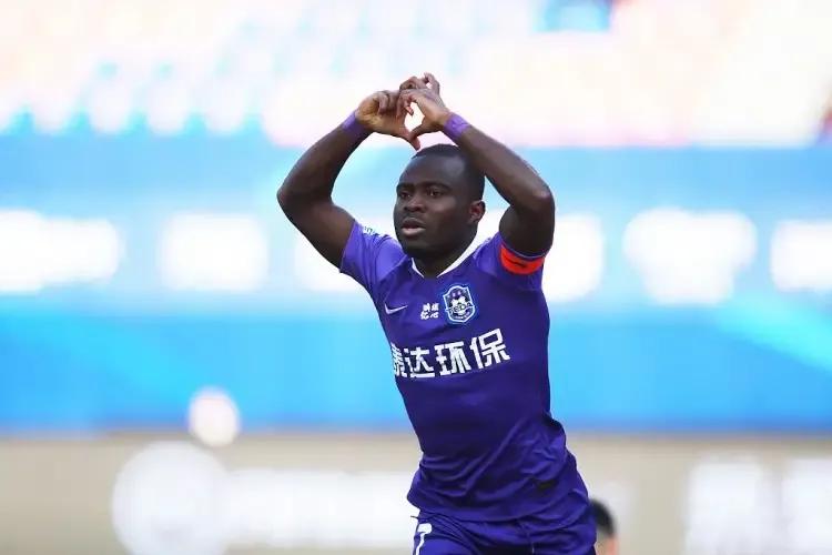 今日足球赛事一览表,今日足球新闻视频