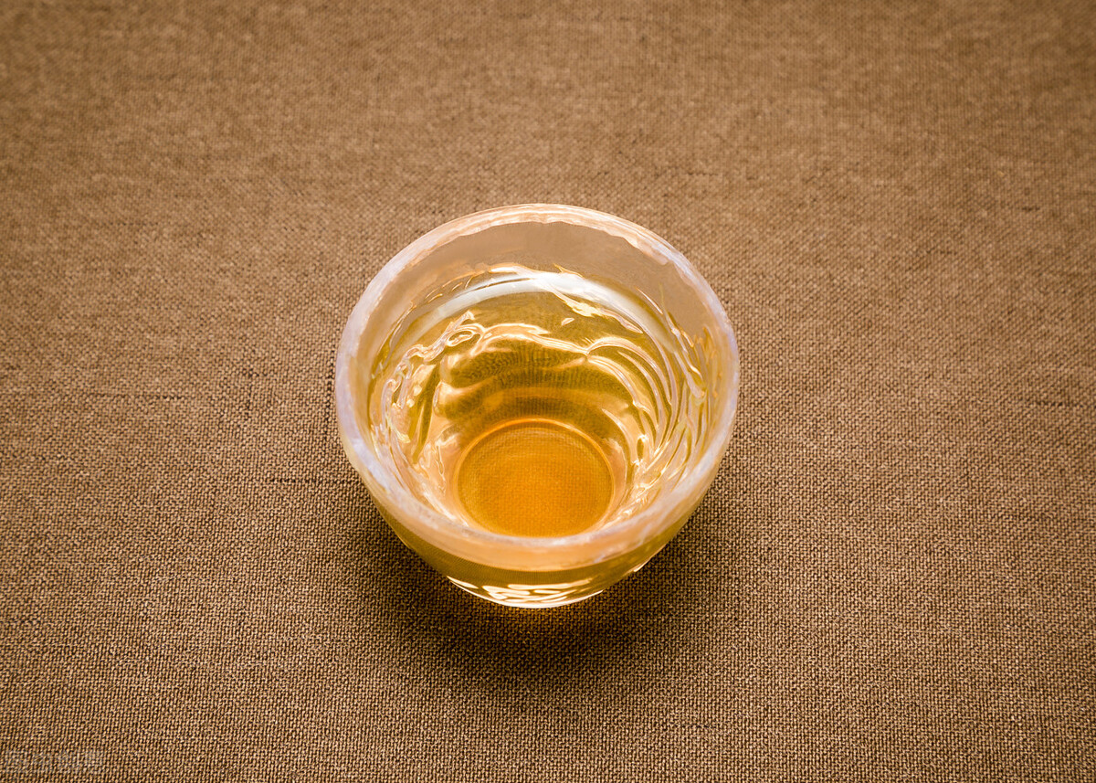 怎么分辨茶叶涩不涩口,茶叶中的涩是什么感觉