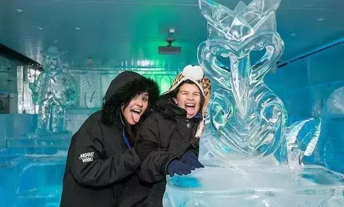 有着绝美迷人的“容颜”，却充满让*欲人**罢不能的速度野性与激情