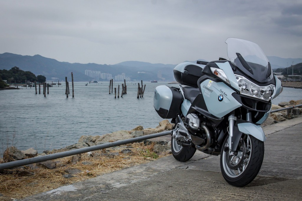 宝马r1200r深度测评,宝马警用摩托车r1200rt