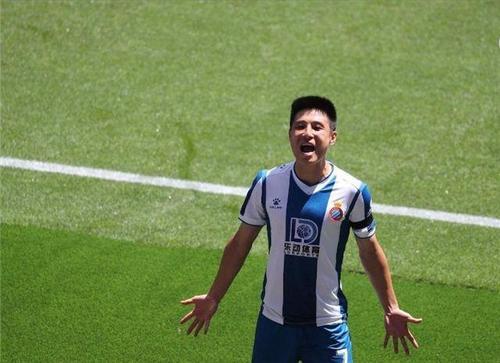 “武”所畏惧，武磊向世界证明中国精神