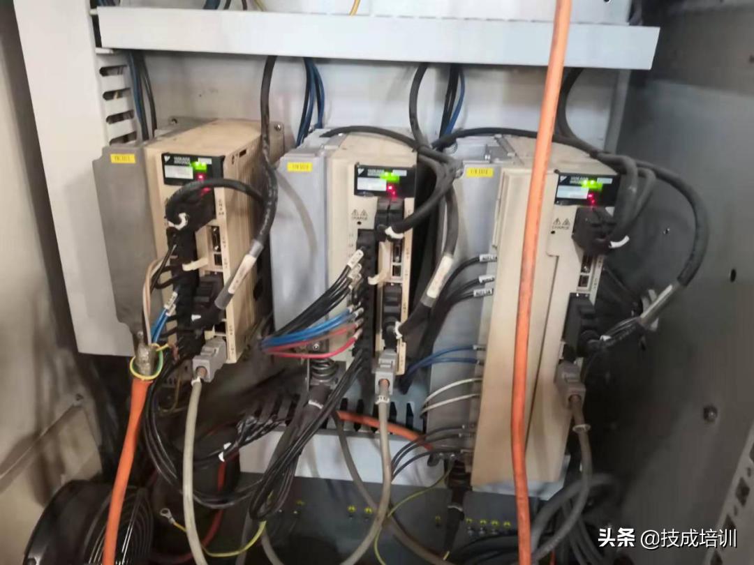 日系伺服,伺服器维修技术