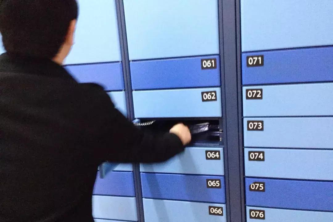 你的快递被什么东西签收过,你的快递被别人签收了什么意思