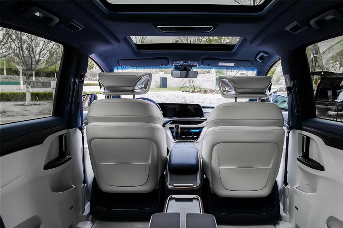 28万提了辆别克GL8，开了8970公里后，车主一肚子话要说