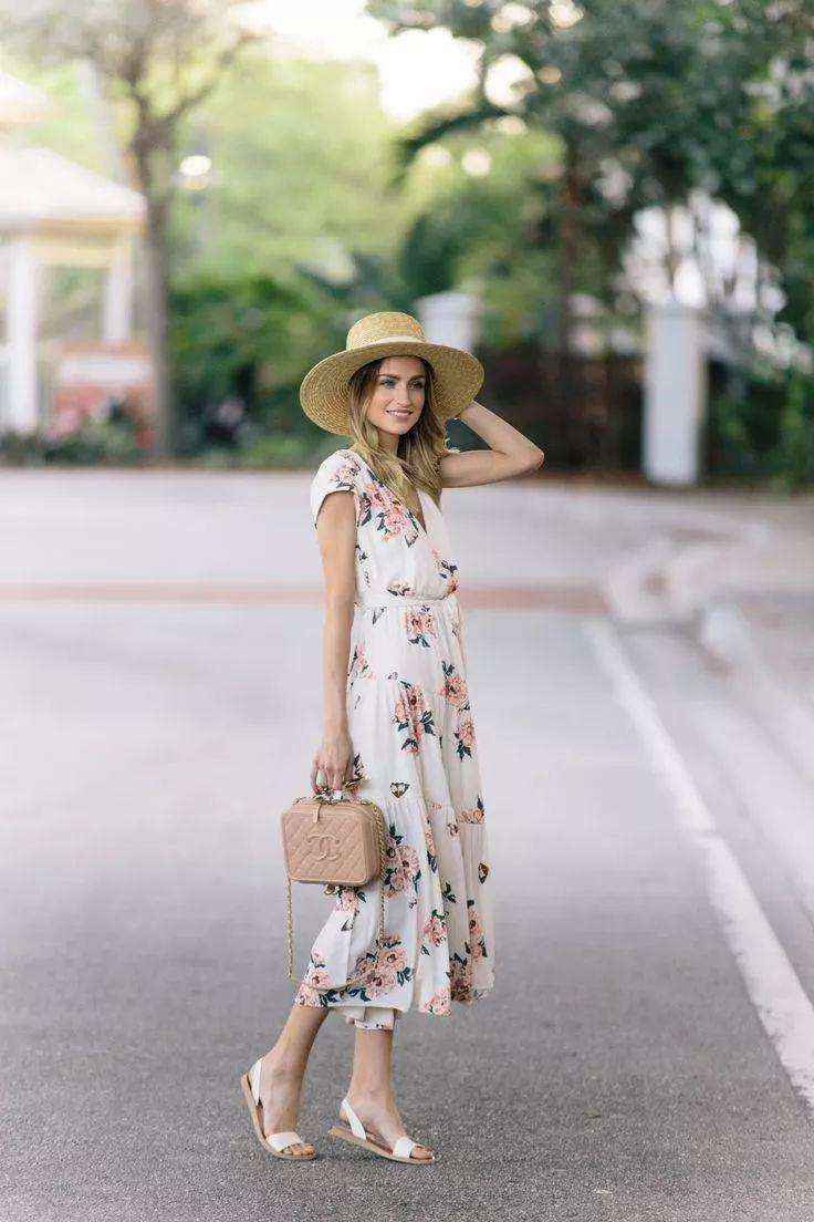 紧身回归，要瘦要美，“穿大不穿小”？适合才重要