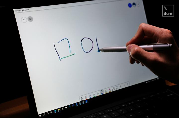 微软轻薄本玩cs2,微软surfacelaptopstudio