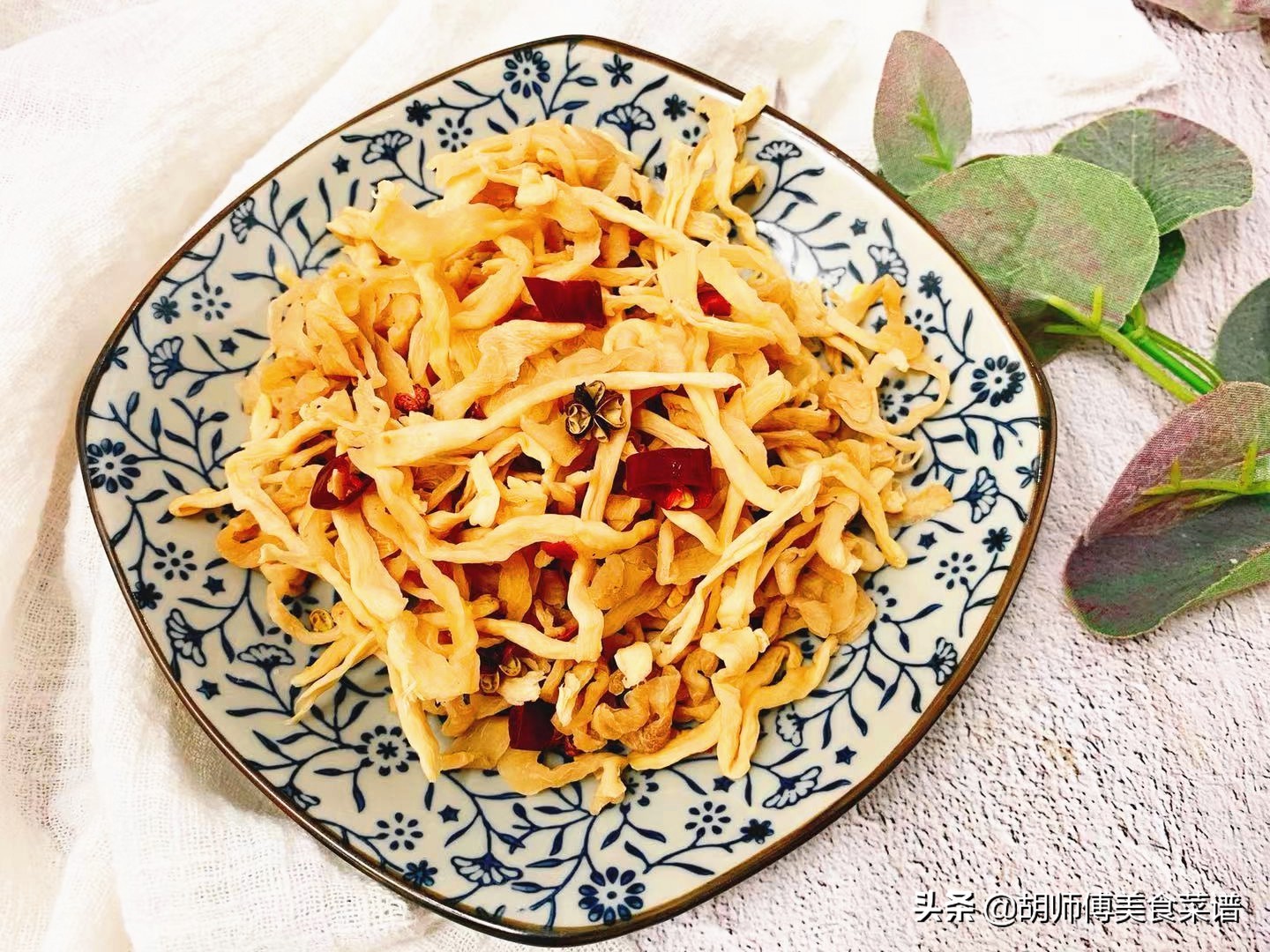 如何正确用盐腌萝卜,腌萝卜干要拿热油泼吗