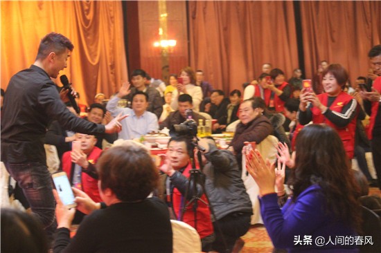 沂水义工联合会五周年年会在沂水龙岗大酒店盛大召开