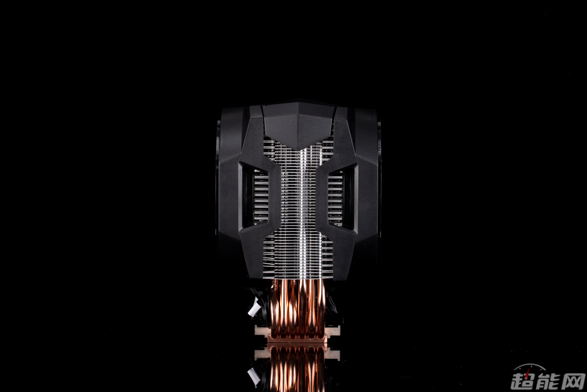 酷冷至尊T610PARGB风冷散热器评测：炫光潮流的拥护者