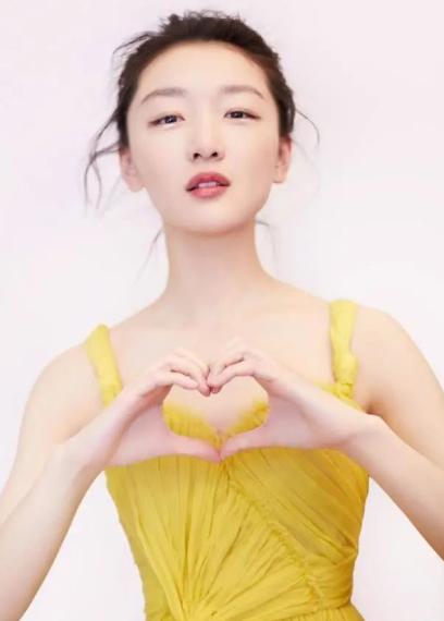 脸上有这4个标记是天生美人脸,脸上有哪些特征比较好看