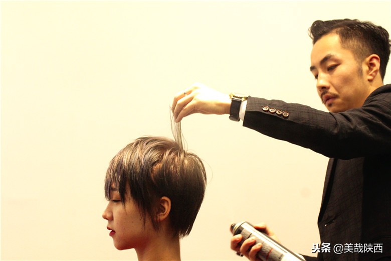 流金岁月赛格旗舰店,流金岁月形象定制店