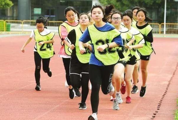 体育特长生中考加试过关多少分,中考体育加试前几天怎么处理