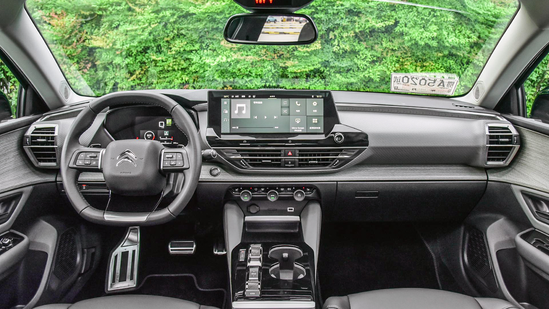 丰田卡罗拉cross2023款落地价,丰田卡罗拉cross国产网友加价5万