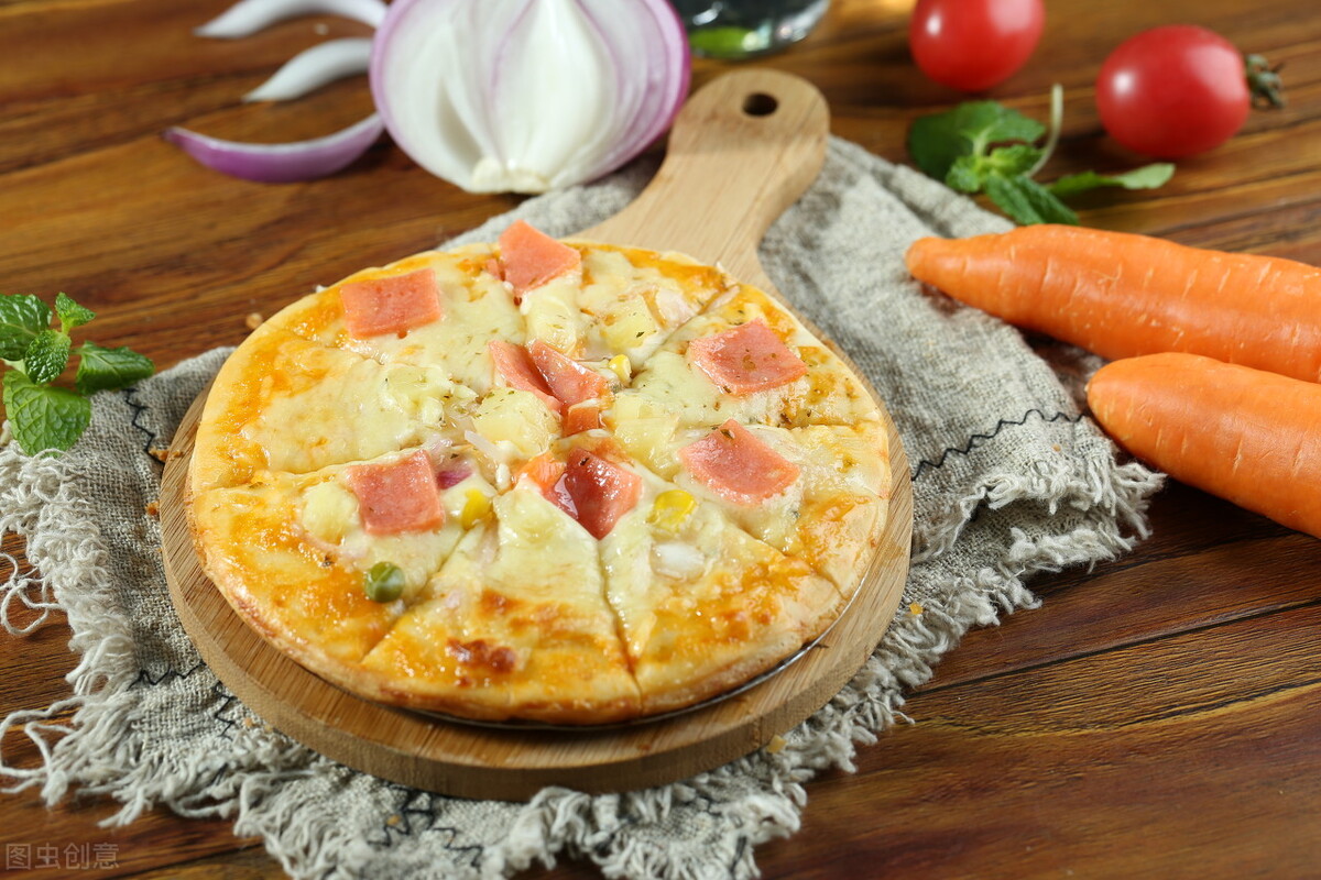 在家自己做披萨需要什么材料,在家自己做榴莲披萨怎么做