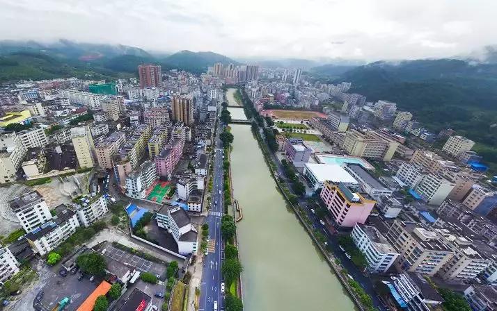从1000米高处能看风景,从五百米高空看地面什么感觉