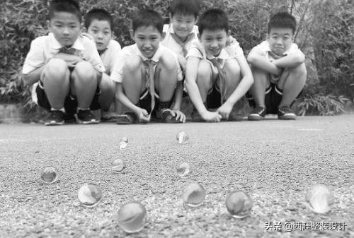 若干个玻璃球,一个小小的玻璃球