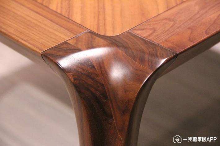 精致轻巧省空间，让你的餐厅韵味十足丨华师傅传匠实木餐桌测评