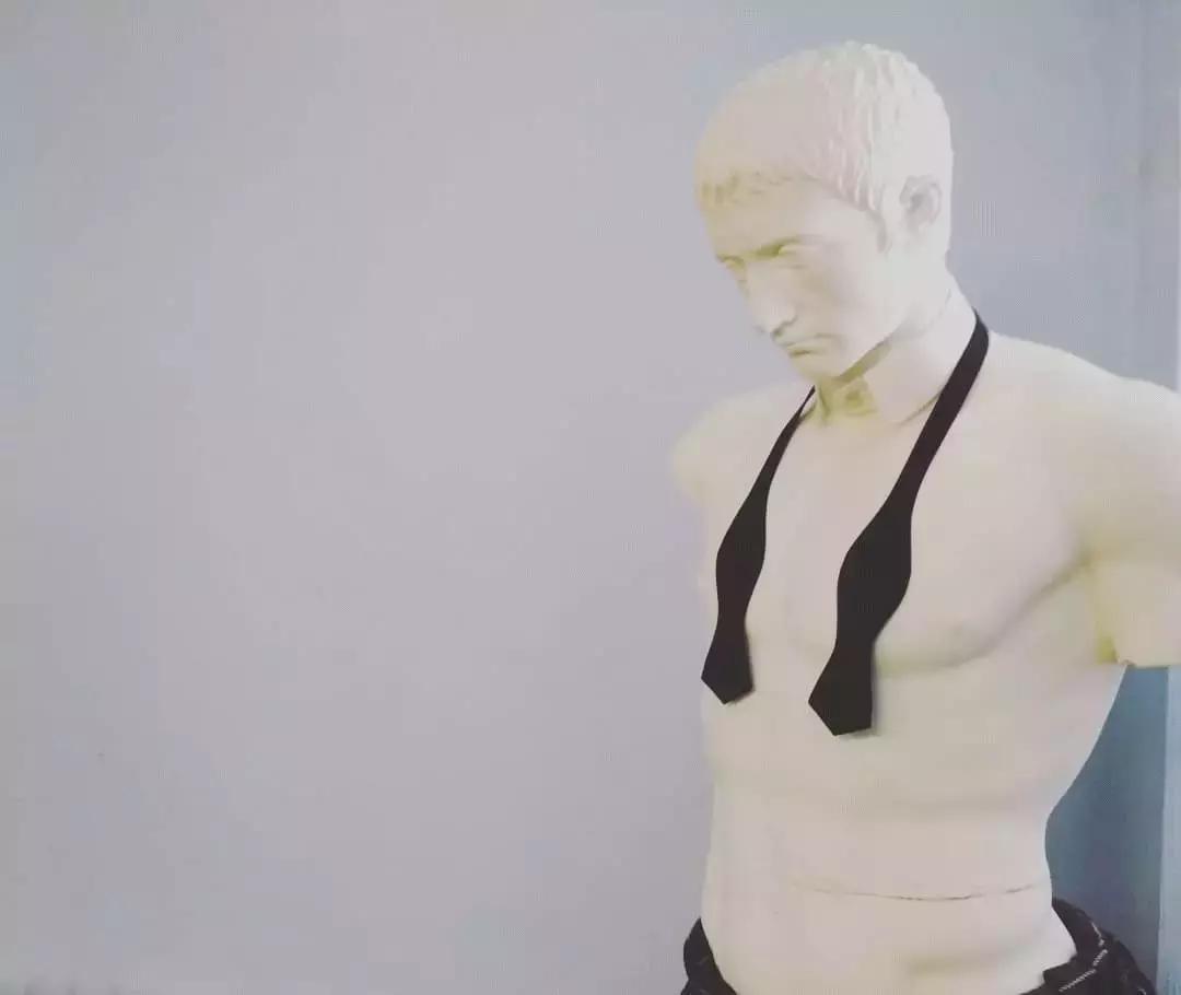 简易蝴蝶领结系法男士,蝴蝶领结男士