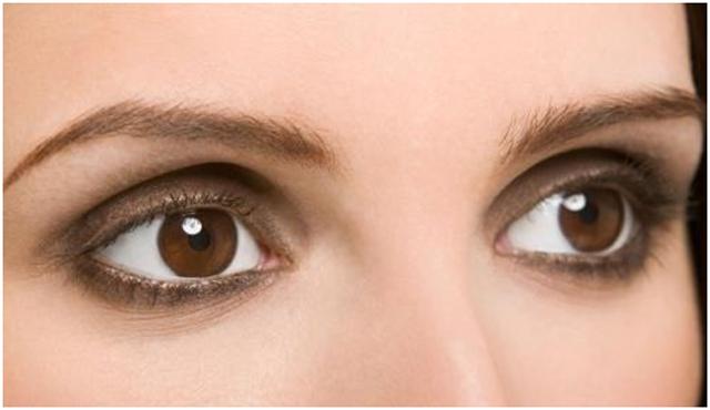 关于泪沟告诉你三个绝招,新手好上手的遮泪沟方法