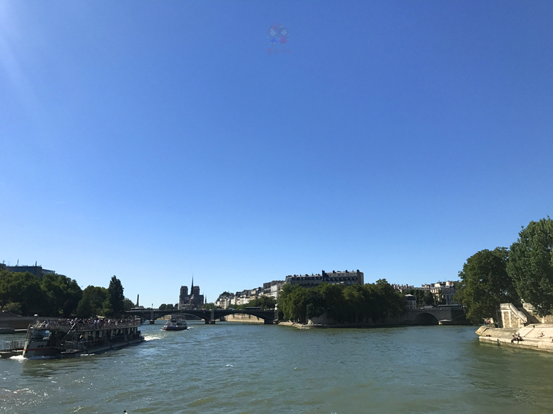 塞纳河的左岸和右岸划分依据,塞纳河和左岸