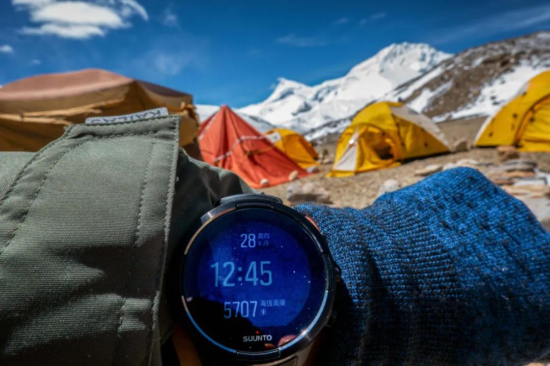 希夏邦马峰能看到珠峰吗,希夏邦玛峰珠峰