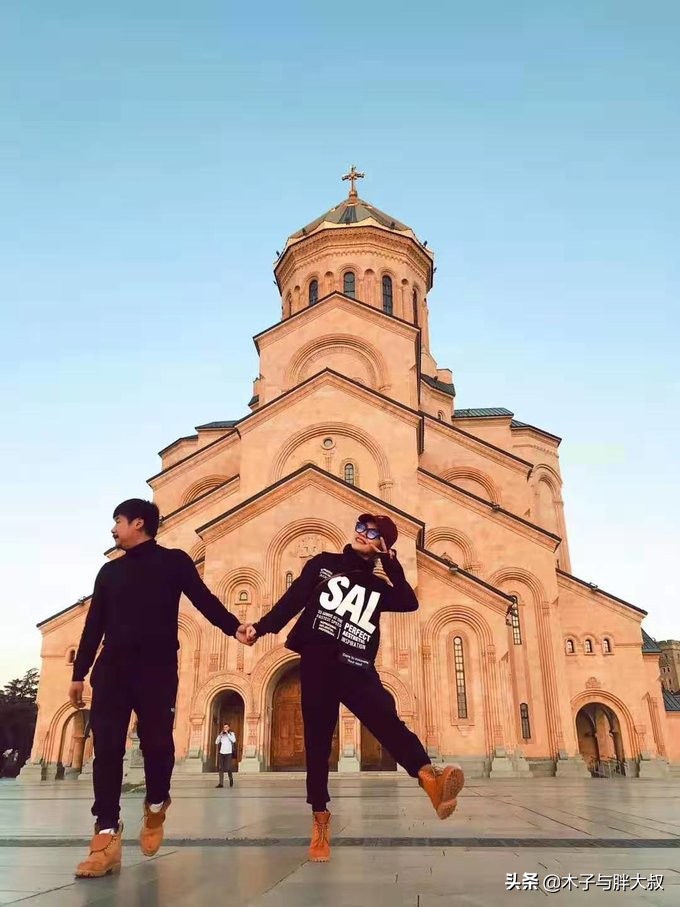 不惑之旅高加索格鲁吉亚,顺延翻译成英文