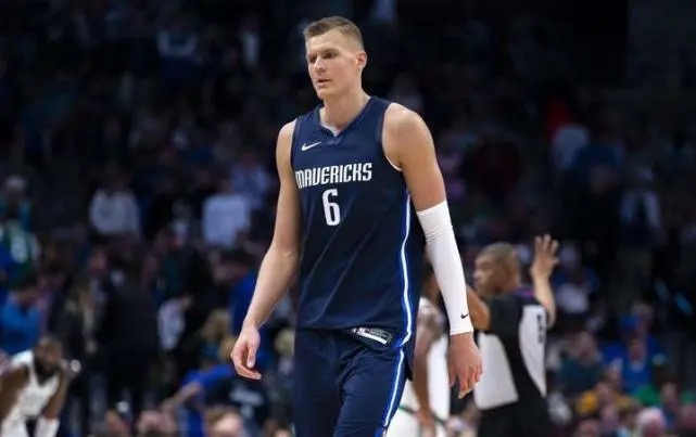 意外！又一人半月板撕裂，他才25岁，黑七基本没可能