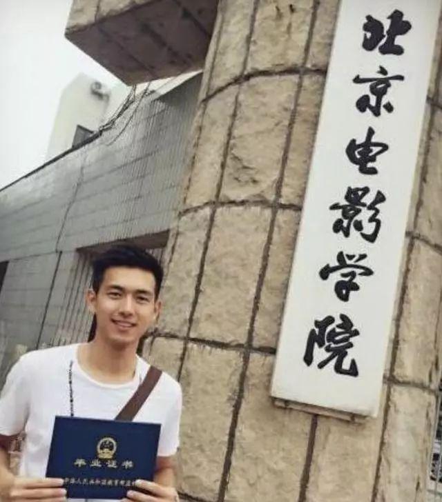 全民现男友，李现你凭啥这么火？