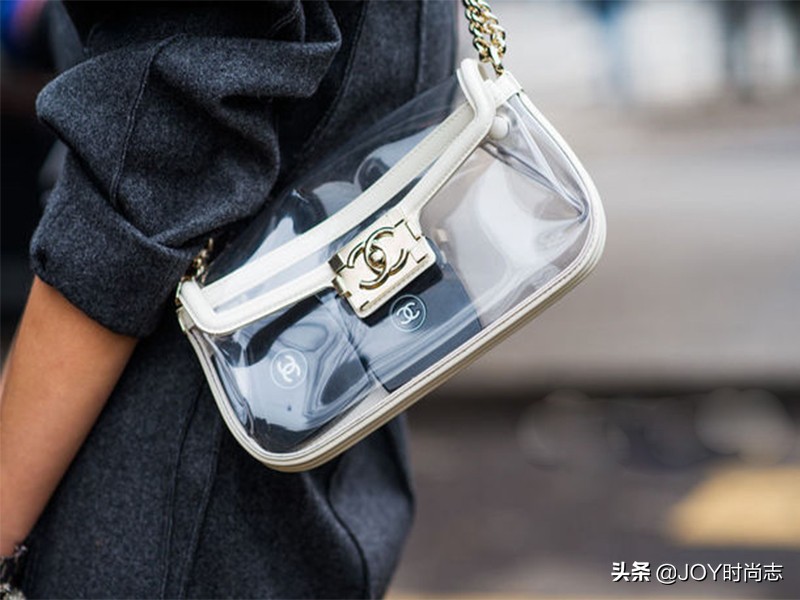 谁说PVC等于低级塑料？这些夏日单品分分钟俘获少女心！