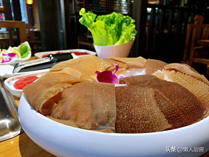 妹子一吃火锅就遇见它，闺蜜的一句话帮助了她