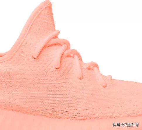 朱一龙惊艳神图氛围感,朱一龙之前春晚的全白色服装图文