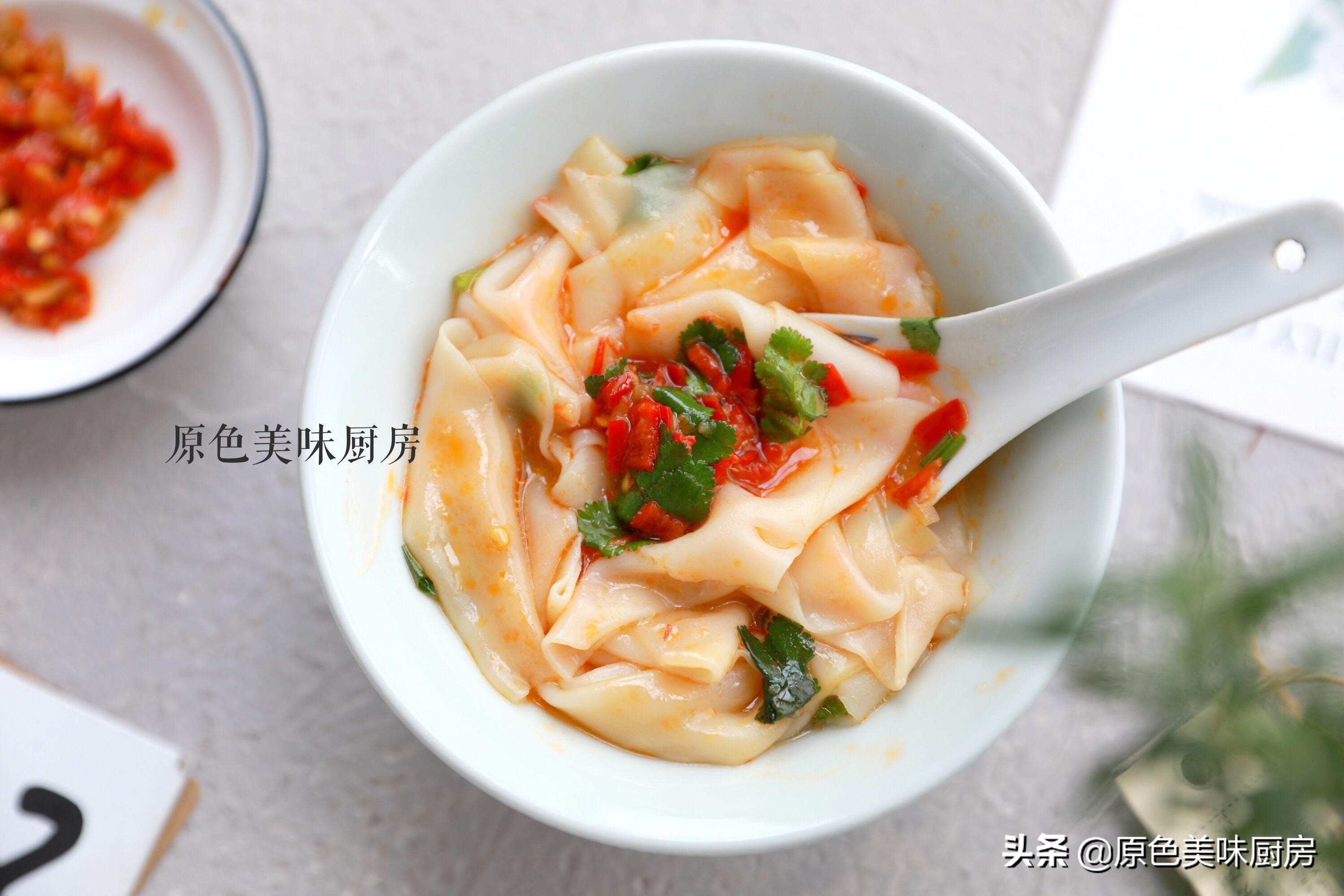 剩下的馄饨皮怎么做好吃不油炸,剩下的饺子皮和馄饨皮怎么办