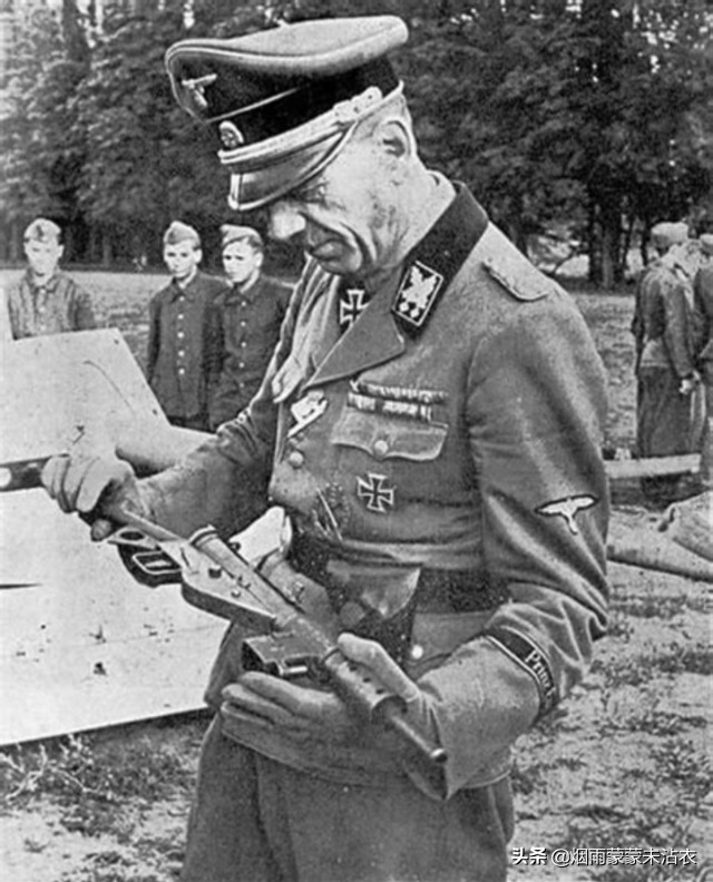 巴尔干的恶棍，*党**卫军“欧根亲王师”组建过程及战史