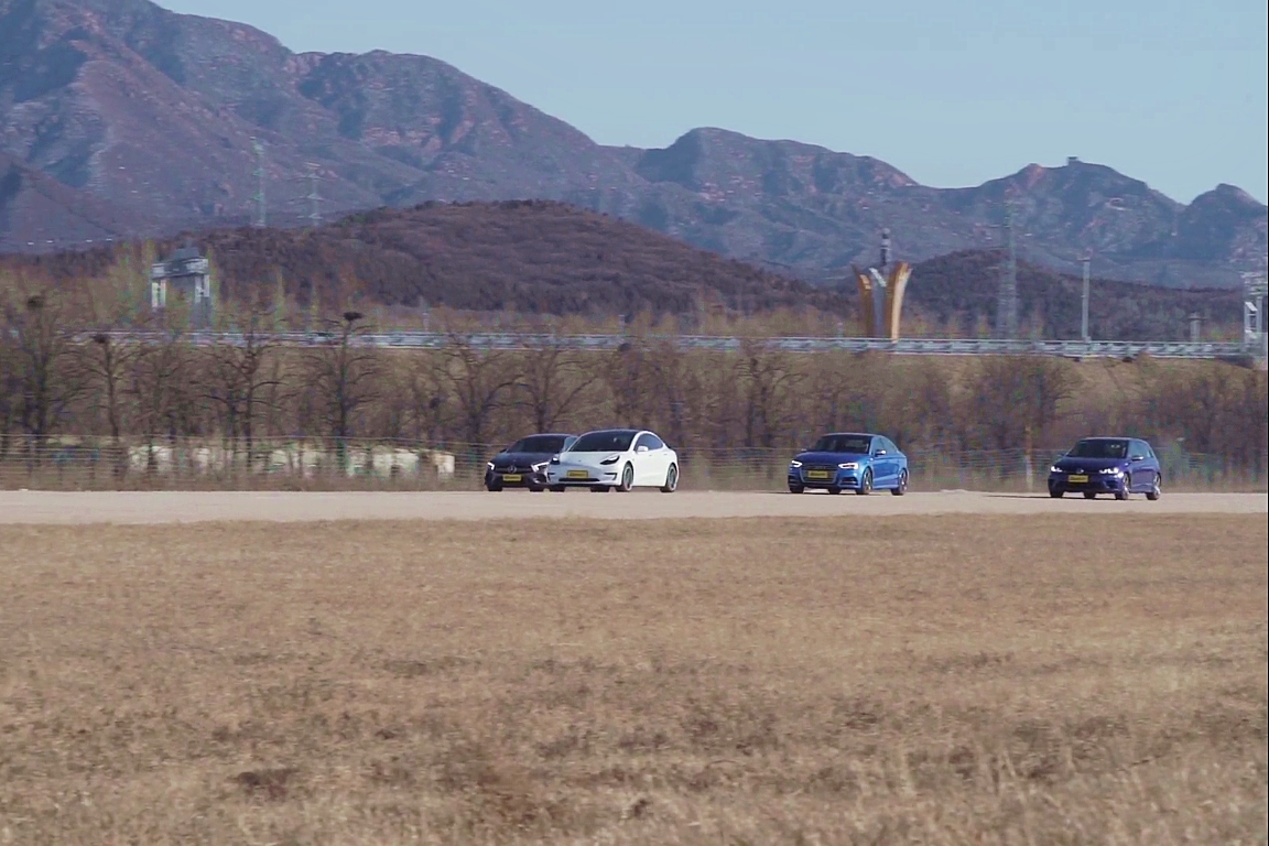 沉浸式体验奔驰amga35l,没有灵魂的学习机器