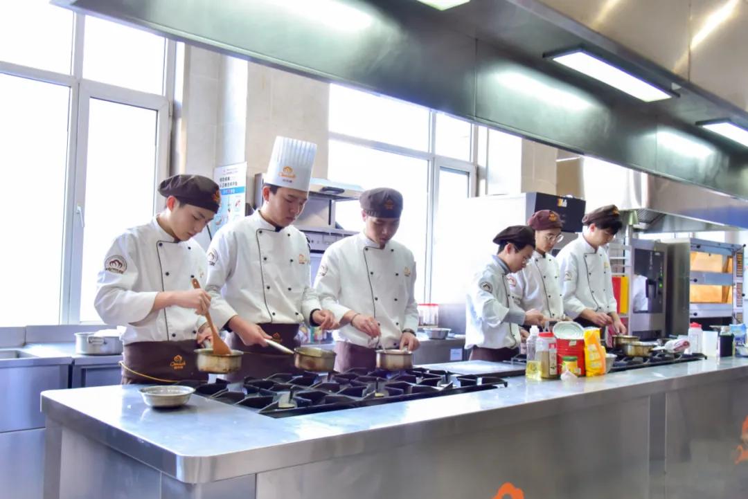 2021年西餐行业前景怎么样？值得学习吗？