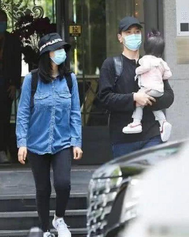 高圆圆素颜眼纹,高圆圆眼纹