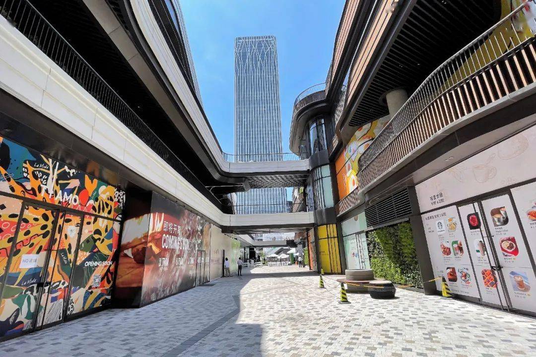 上海近两年新开业的商场有哪些,上海最新开业的大型商场