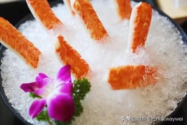 寒风飒飒,人类无法阻止火锅的蔓延势头了……