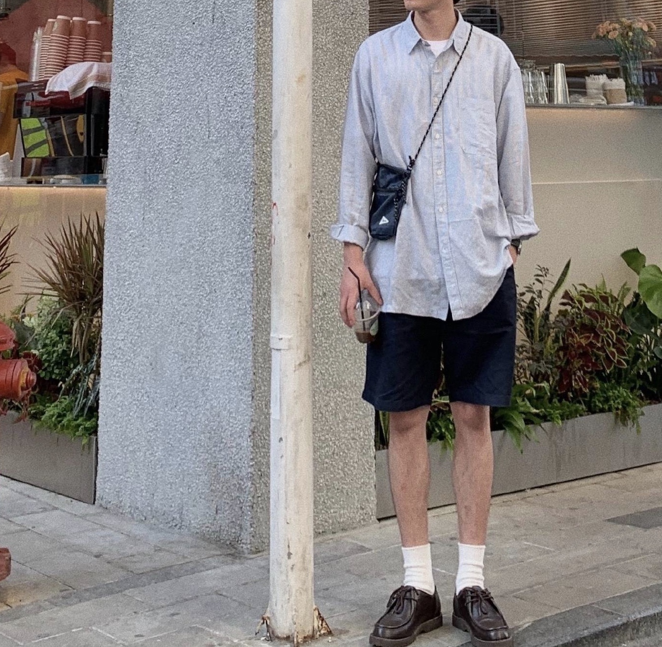 长腿袜怎么穿才更漂亮呢,今年流行的连脚袜穿搭