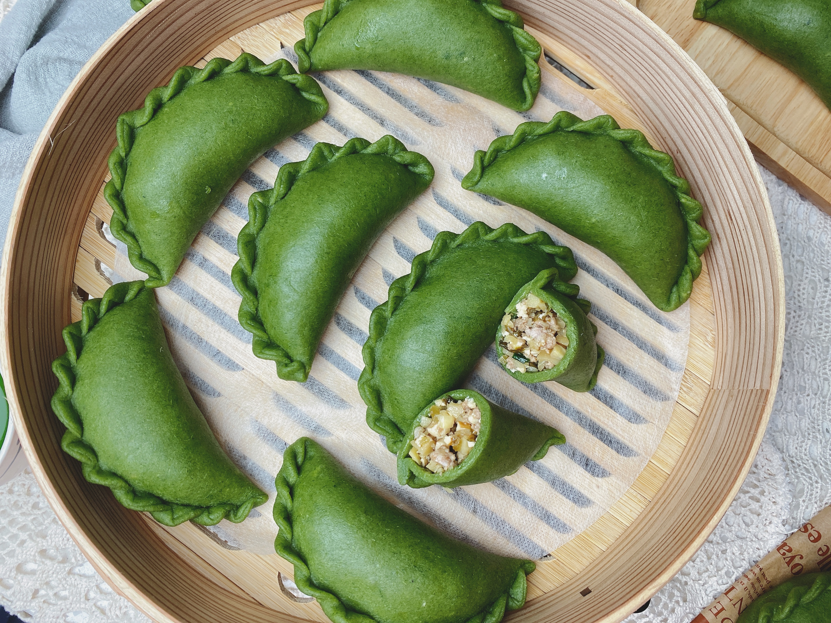 青团王者级吃法,青团怎么做才翠绿又q弹