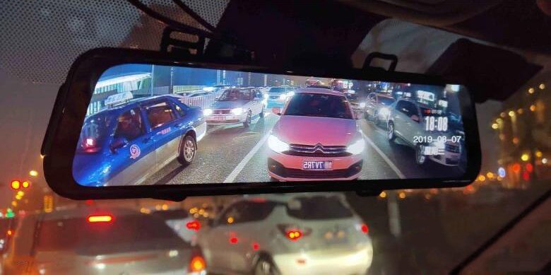 哈弗h2隐藏式行车记录仪怎么拆卸,哈弗h2后视镜式行车记录仪