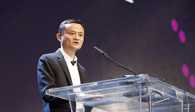 实体店现状惨淡怪电商,实体店倒下一批了吗