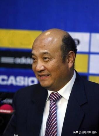 殷铁生现身中能训练,殷铁生教练